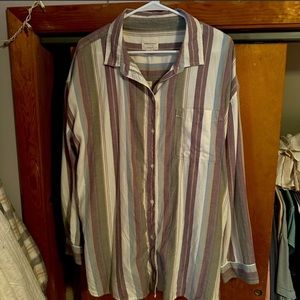 American Eagle Outfitters shirt